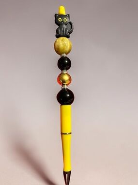 Handcrafted Black Cat with yellow eyes Pen